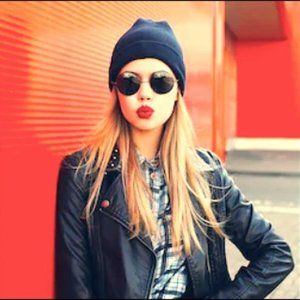 Meet your Posher, Karen